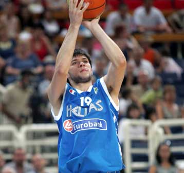 Σιγή ιχθύος από Παναθηναϊκό για Παπανικολάου