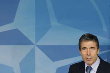 Καλύτερη συνεργασία Αθήνας-Αγκυρας επιθυμεί ο γενικός γραμματέας του ΝΑΤΟ