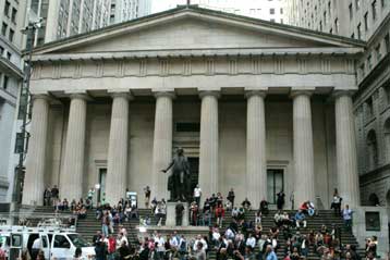 Κρίσιμο πρόβλημα για την επόμενη δεκαετία το έλλειμμα, λένε Λευκός Οίκος και Κογκρέσο