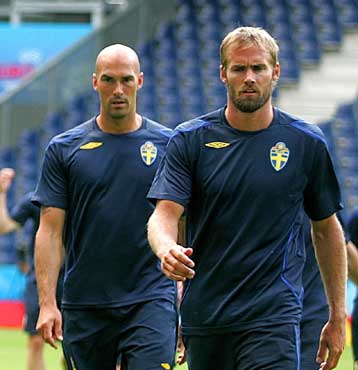 Μέλμπεργκ και Μαϊστόροβιτς στη Σουηδία για το ματς της χρονιάς