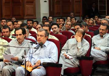 Απορρίπτει τις ομολογίες Ιρανών μεταρρυθμιστών ο πρώην πρόεδρος Μ.Χαταμί