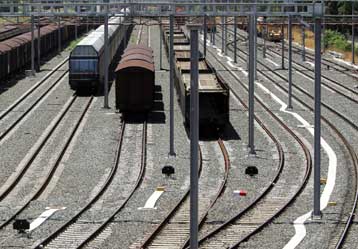 Σε λιγότερο από δύο ώρες η διαδρομή Αθήνα-Πάτρα με το τρένο από το 2015