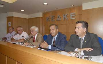 Ψηφίστηκε η τροπολογία για την απορρόφηση 20.000 ανέργων στους ΟΤΑ μέσω ΟΑΕΔ