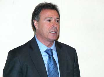 Προτάσεις για την αντιμετώπιση των πυρκαγιών καταθέτει ο νομάρχης Αθηνών