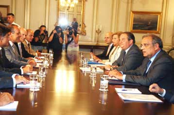 Ολοκληρωμένο πρόγραμμα μεταρρυθμίσεων ζήτησε από τον πρωθυπουργό ο ΣΕΒ