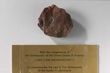 Ψεύτικος αποδεικνύεται ο «σεληνιακός βράχος» στο εθνικό μουσείο της Ολλανδίας