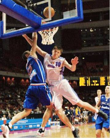 Noκ άουτ και ο Κριάπα από το Ευρωμπάσκετ