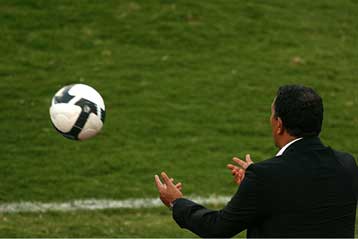 Δεν χρειαζόμαστε άλλους παίκτες, εκτιμά ο Τεν Κάτε