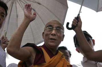 Στηλιτεύει την επίσκεψη του Δαλάι Λάμα στην Ταϊβάν η Κίνα