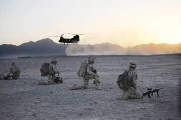 Νέα στρατηγική στο Αφγανιστάν ζητούν οι στρατηγοί, προειδοποιώντας για πλήρες τέλμα