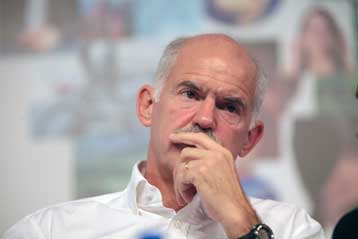 Σε εκλογική ετοιμότητα το ΠΑΣΟΚ, συνεδριάζει την Τρίτη το Πολιτικό Συμβούλιο