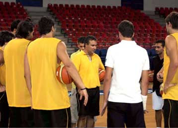 «Όλο και καλύτεροι» το μήνυμα της ΚΑΕ ΑΕΚ στην επίσημη «πρώτη»