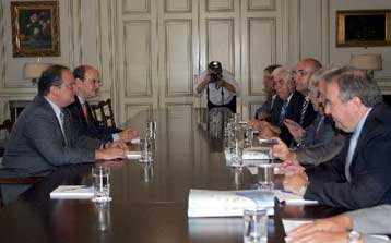 Επιτάχυνση του ΕΣΠΑ ζήτησε η Κεντρική Ένωση Επιμελητηρίων από τον Κ.Καραμανλή