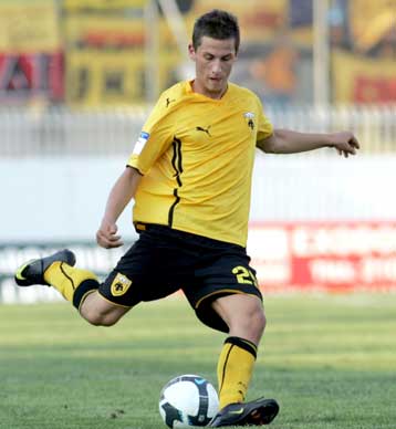 Στόχος του Κρίστιαν Νέμεθ να καθιερωθεί στην ΑΕΚ