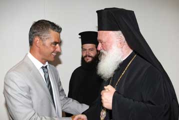 Συνάντηση του υπουργού Παιδείας με τον αρχιεπίσκοπο Αθηνών Ιερώνυμο