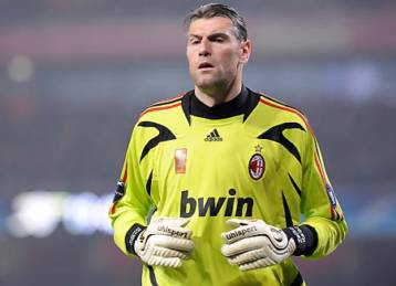 Η Καβάλα έκανε το «μπαμ» με τον πορτιέρο της Μίλαν, Ζέλικο Κάλατς