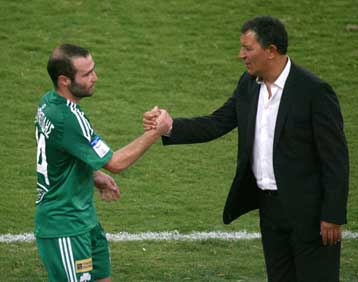 Συγχαρητήρια και συμβουλές από Τεν Κάτε στους «πράσινους»