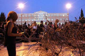 Σχέδιο για την πρόληψη και αντιμετώπιση των πυρκαγιών ζητούν φορείς