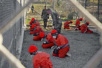 Παρά τη συνθήκη του ΟΗΕ, οι αναφορές για βασανιστήρια αυξάνονται