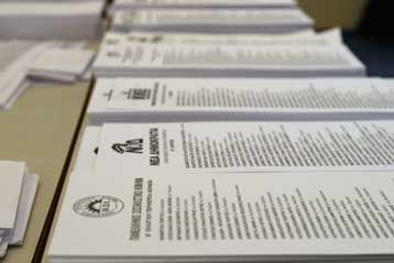 Τα ψηφοδέλτια καταρτίζουν οι ηγεσίες των κομμάτων