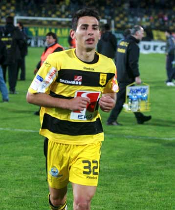 Ρήξη έσω πλαγίου συνδέσμου υπέστη ο Βανγκέλι, πρόβλημα στον Αρη