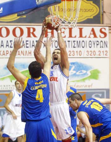 Τον 19άχρονο φόργουορντ, Δημήτρη Αράπη, πήρε ο ΠΑΟΚ από τη ΜΕΝΤ