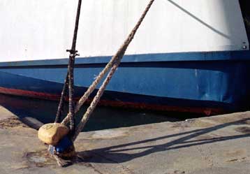 Πρόσκρουση πλοίου έξω από το λιμάνι της Καρπάθου