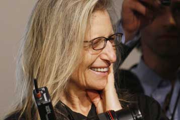 Πνιγμένη στα χρέη και τις νομικές περιπέτειες η Ανι Λίμποβιτς