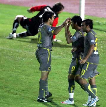 Βρίσκει τα πατήματά της η ΑΕΚ, 2-0 τον Θρασύβουλο