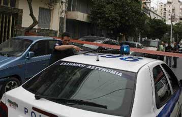 Θρίλερ με απόπειρα ληστείας σε σούπερ μάρκετ στο Μεγάλο Πεύκο