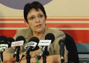 Σε πανστρατιά και υπερψήφιση του ΚΚΕ κάλεσε τους εργαζόμενους η Αλ.Παπαρήγα