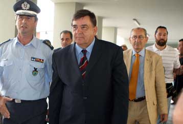 Σε νομό της Θράκης θα είναι υποψήφιος ο Γ.Καρατζαφέρης