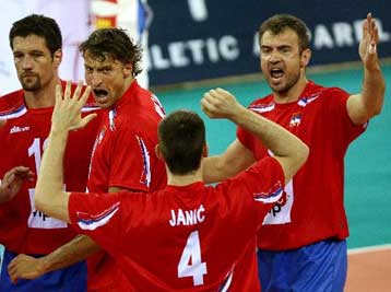 Με σούπερ ντέρμπι η πρεμιέρα της β΄φάση του Ευρωβόλεϊ