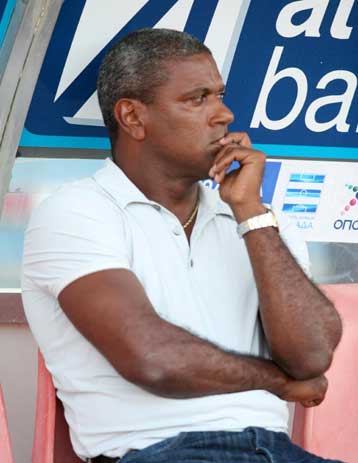 Επιστρέφει ο Μαζίνιο και αρχίζουν οι δοκιμές στον Αρη ενόψει ΠΑΣ