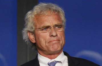 Δεν θα διεκδικήσει την έδρα του Έντουαρντ Κένεντι στην Γερουσία ο ανιψιός του, Τζόζεφ