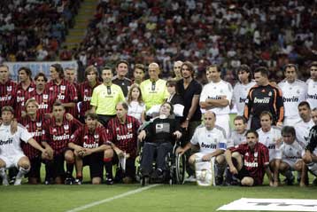 Φιλικό ανθρωπιάς ανάμεσα στη Μίλαν και στη Ρεάλ Μαδρίτης