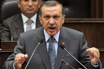 Με πρόστιμο δισ. δολαρίων «χτυπά» ο Ερντογάν τον ενημερωτικό όμιλο Dogan