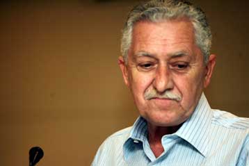 «Πυροσβεστική» στάση υιοθέτησε η Ανανεωτική Πτέρυγα του ΣΥΝ