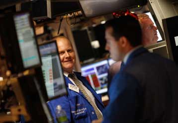 Πιο ψηλά τα χρηματιστήρια της Ευρώπης και η Γουόλ Στριτ την Τρίτη