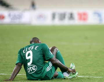 «Ενέσεις» ηθκού από τον Αντωνίου στον Σισέ