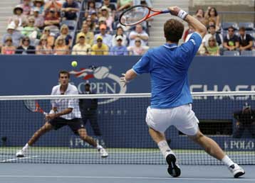 Ο Τσίλιτς απέκλεισε τον Μάρεϊ από το US Open, στα ημιτελικά η Κλάιστερς