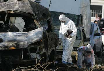 Την ευθύνη για την επίθεση στο Χρηματιστήριο ανέλαβε ο Επαναστατικός Αγώνας