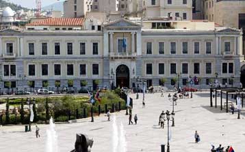 Η Εθνική εξετάζει «μεγάλη» έκδοση «καλυμμένου» ομολόγου, λέει ο Ανθ.Θωμόπουλος