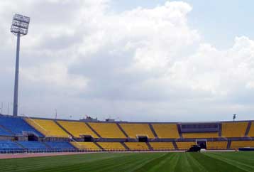 Λαμπερή πρεμιέρα, sold out και φυσικά Μπολτ στο Καυτανζόγλειο