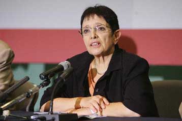 «Θύελλα» αντιλαϊκών μέτρων μετά τις εκλογές βλέπει η Αλέκα Παπαρήγα