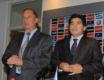 «Μόνο ο Ιησούς Χριστός ή η Παρθένος Μαρία μπορεί να αντικαταστήσει τον Μαραντόνα»