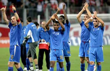 Αποθέωση και έξτρα πριμ για τους «ήρωες» της Καβάλας