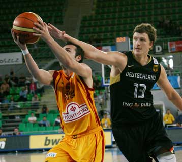 Σούπερ έκπληξη από την ΠΓΔΜ, κέρδισε τη Γερμανία με 86-75