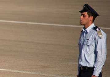 Νεκρός σε συντριβή F-16 ο γιος του αστροναύτη-ήρωα των Ισραηλινών