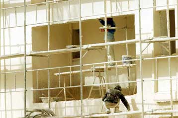 Αύξηση κατά 6,1% για το δείκτη παραγωγής στις κατασκευές το β τρίμηνο